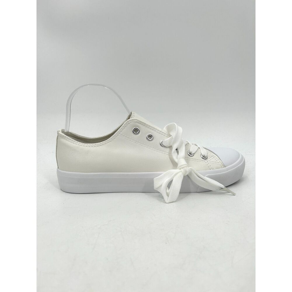 NEW Women's White Faux Leather Canvas Lace Up Low Top Sneaker Shoes Size 9